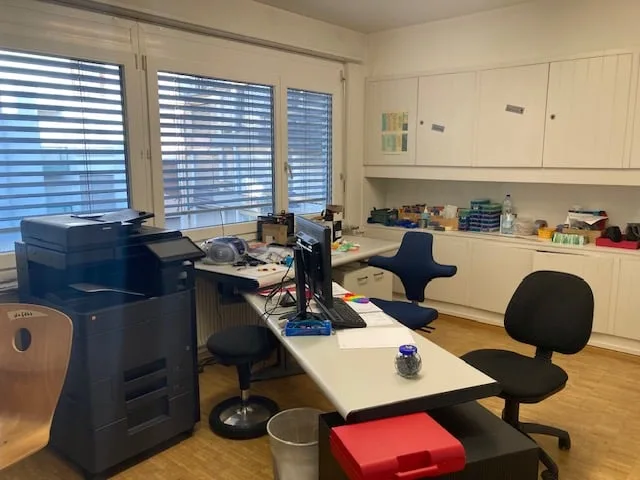 Uffici di 6 locali su Hegenheimerstrasse