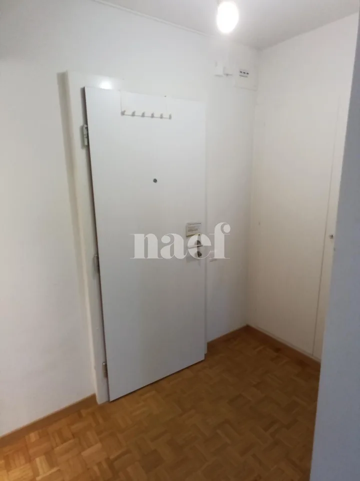 Two-room apartment with balcony!