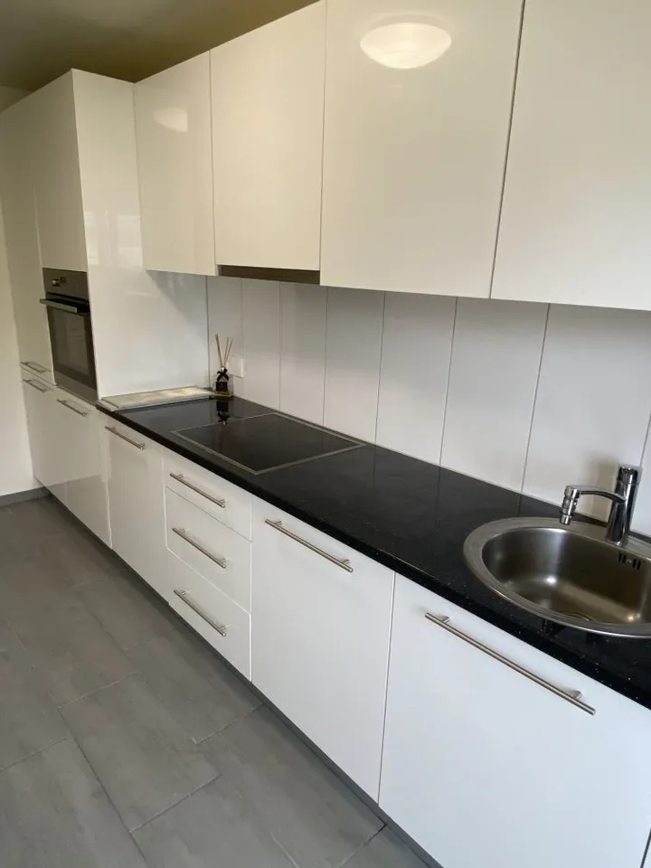 Appartamento moderno di 3.5 locali con balcone a La Chaux-de-Fonds