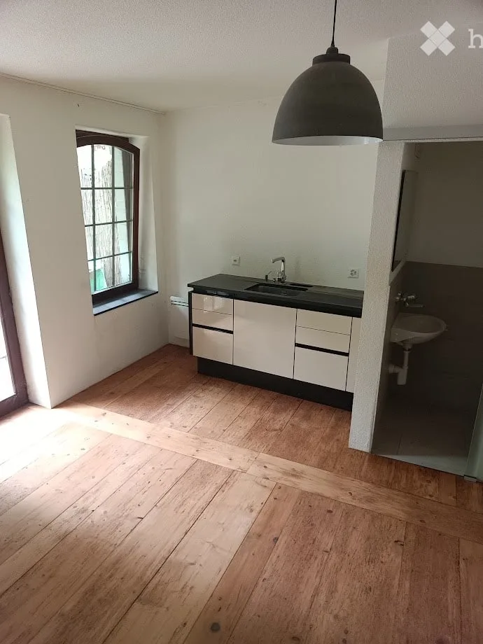 For rent 5-room apartment with garden in the heart of Fribourg
