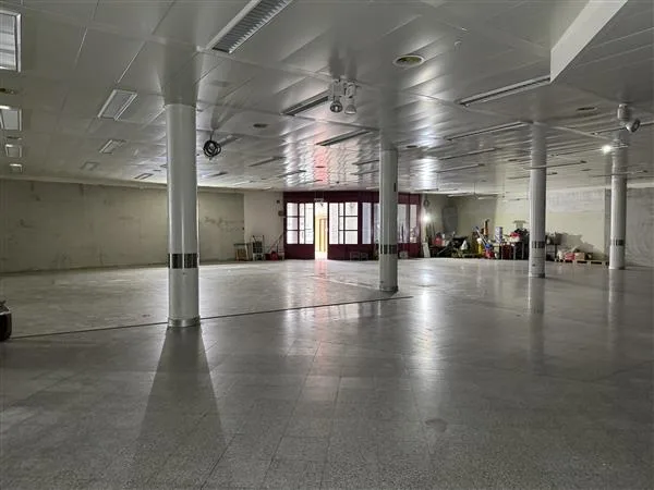 Mendrisio: Espace commercial 1 local – photo 7 sur 11
