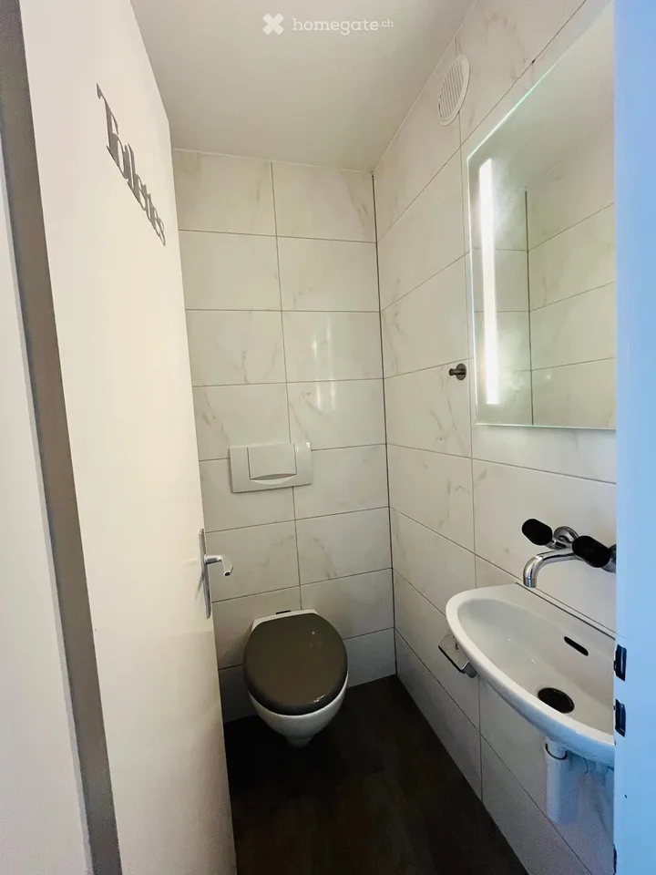In affitto appartamento 3.5 locali, centro città, Bulle, Friburgo