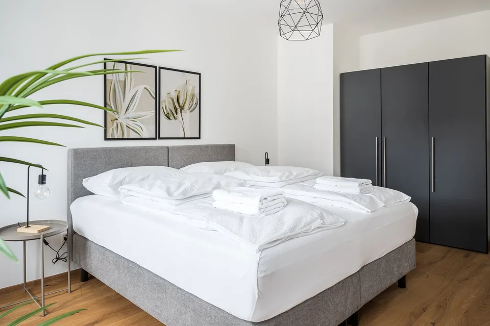 Charming 2.5-Room Apartment in Historic Basel Building