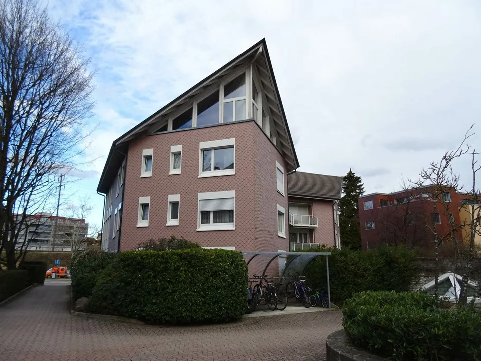 Einstellplatz zu vermieten!