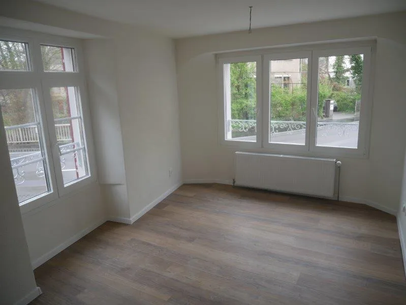 Renoviertes und modernes Büro mit Dusche zu vermieten
