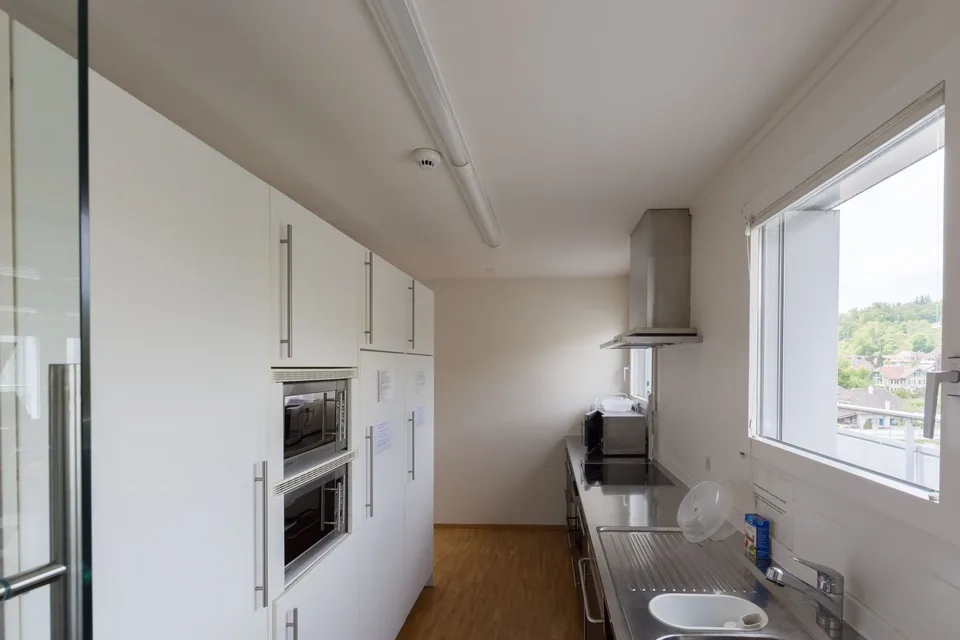 Büro oder Arztpraxis im Attikageschoss mit 163 m2 Terrasse