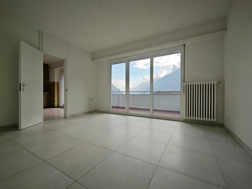 BIASCA - Appartamento 3.5 locali molto soleggiato – foto 7 di 9