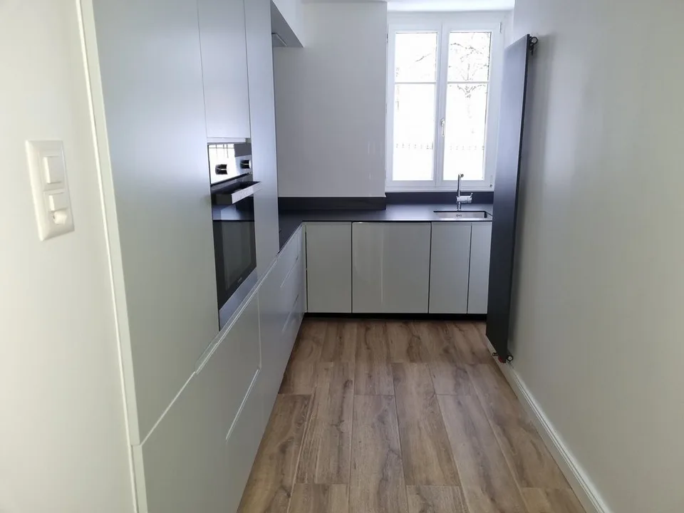 Magnifique appartement moderne de 3 pièces au coeur de la ville – photo 7 sur 8