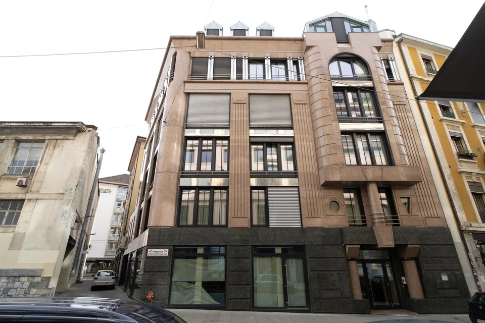 In affitto – Eccezionale arcade nel centro di Ginevra