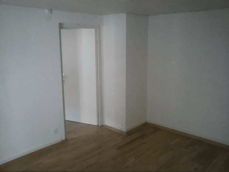 "WG Zimmer - Hauptstrasse 97, 4133 Pratteln"