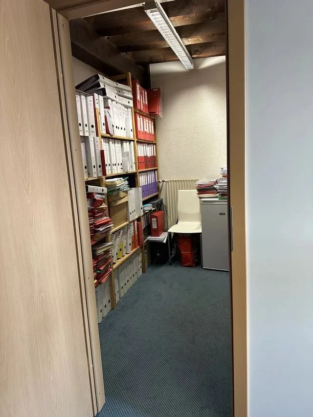 Büro im 1. Stock, ideal für die Einrichtung eines Büros