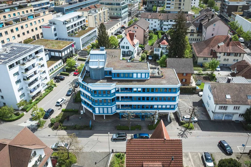 Lager-/Hobbyraum direkt am Bahnhof Uster (72?m², UG)