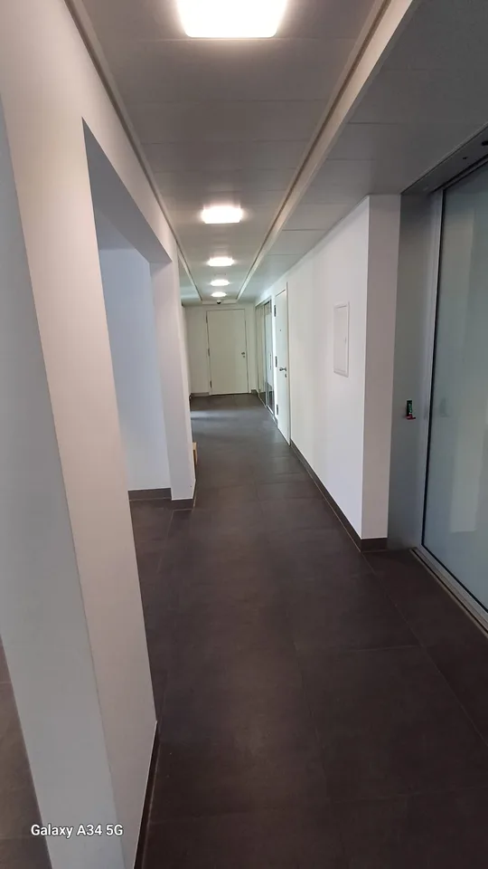 Mietobjekt Gewerberaum/Büro in Gordola – Foto 7 von 11