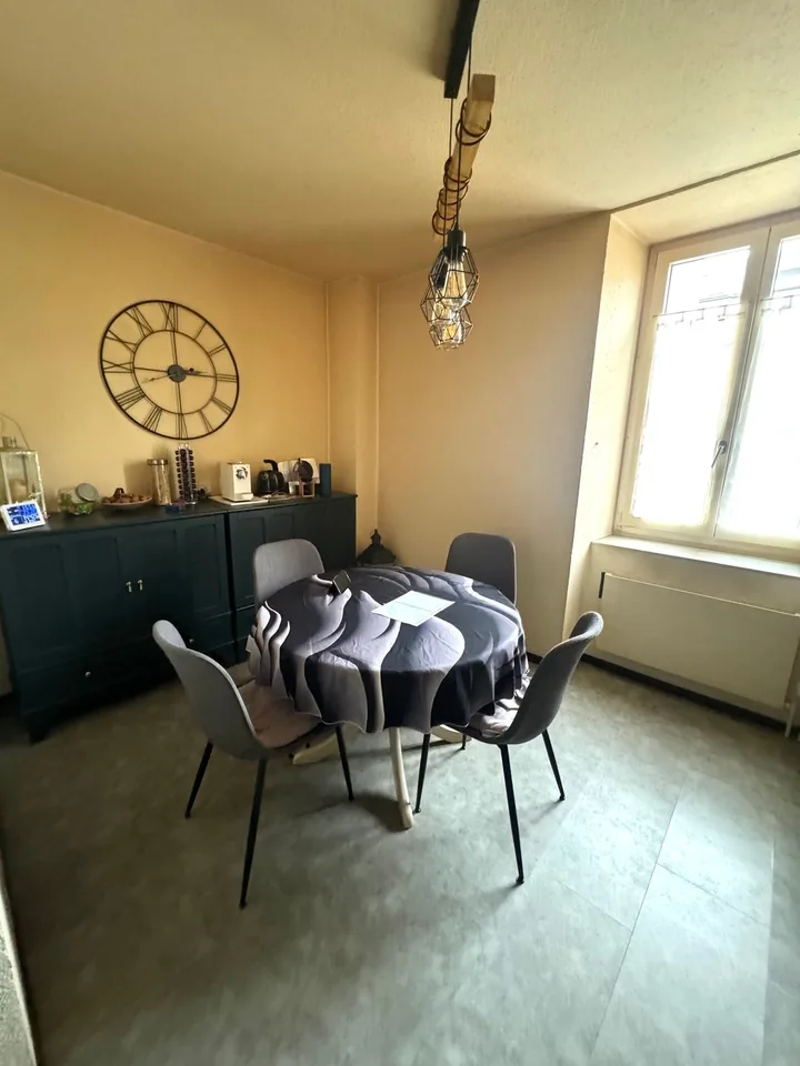 Bel appartement avec cachet - place de parc disponible si besoin – photo 7 sur 8