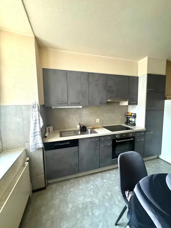 Bel appartement avec cachet - place de parc disponible si besoin – photo 6 sur 8