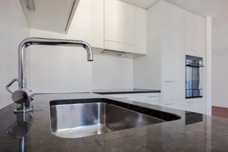 Mit Geschirrspüler, Balkon, Lift und vieles mehr