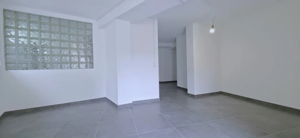 Moderner Geschäftsraum in zentraler Lage von Schaffhausen