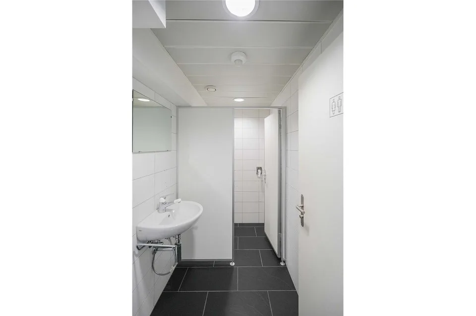 Dans un emplacement piétonnier de premier choix : magasin, cabinet, galerie, conseil - également des surfaces partielles possibles – photo 12 sur 14