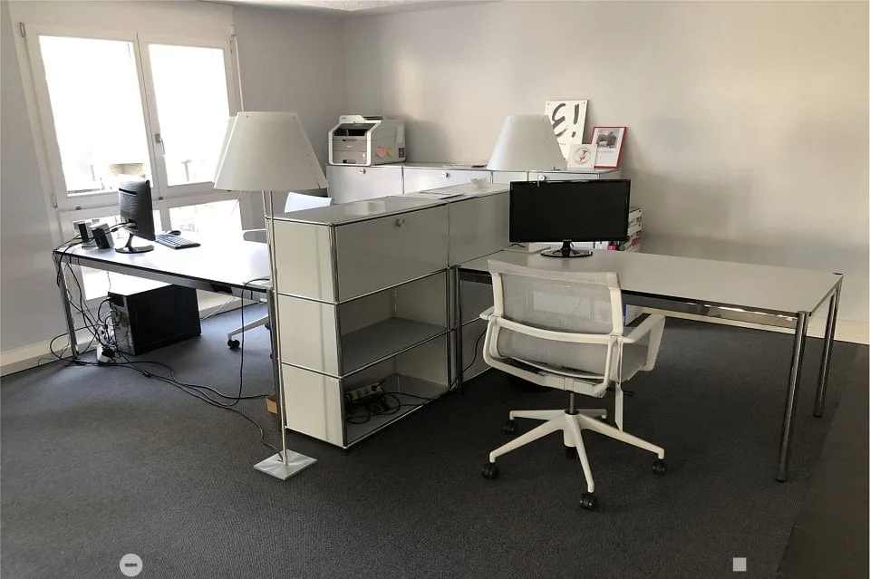 Co Working Workspace in Office Community