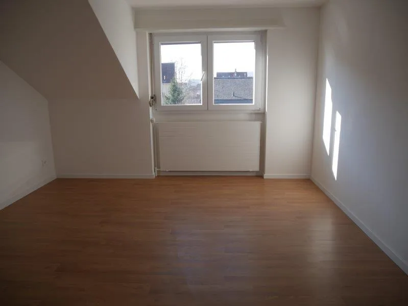 Mehrfamilienhaus-Ensemble mit grossem Potenzial zu verkaufen! – Foto 11 von 12
