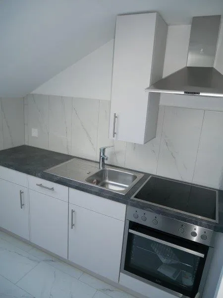 Mehrfamilienhaus-Ensemble mit grossem Potenzial zu verkaufen! – Foto 8 von 12
