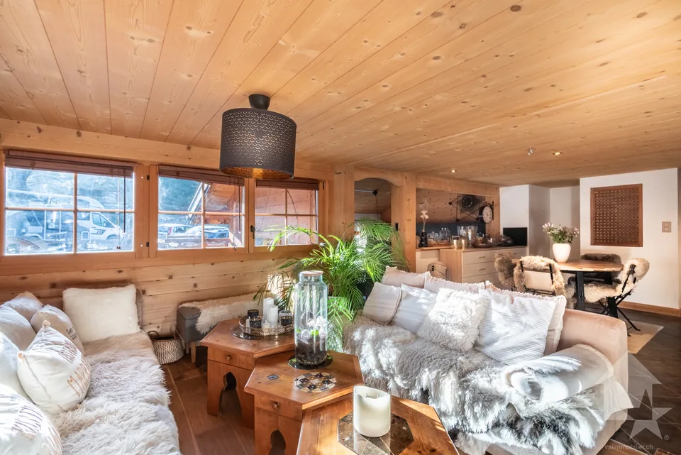 Val-d'Illiez, magnifique chalet de 3 logements