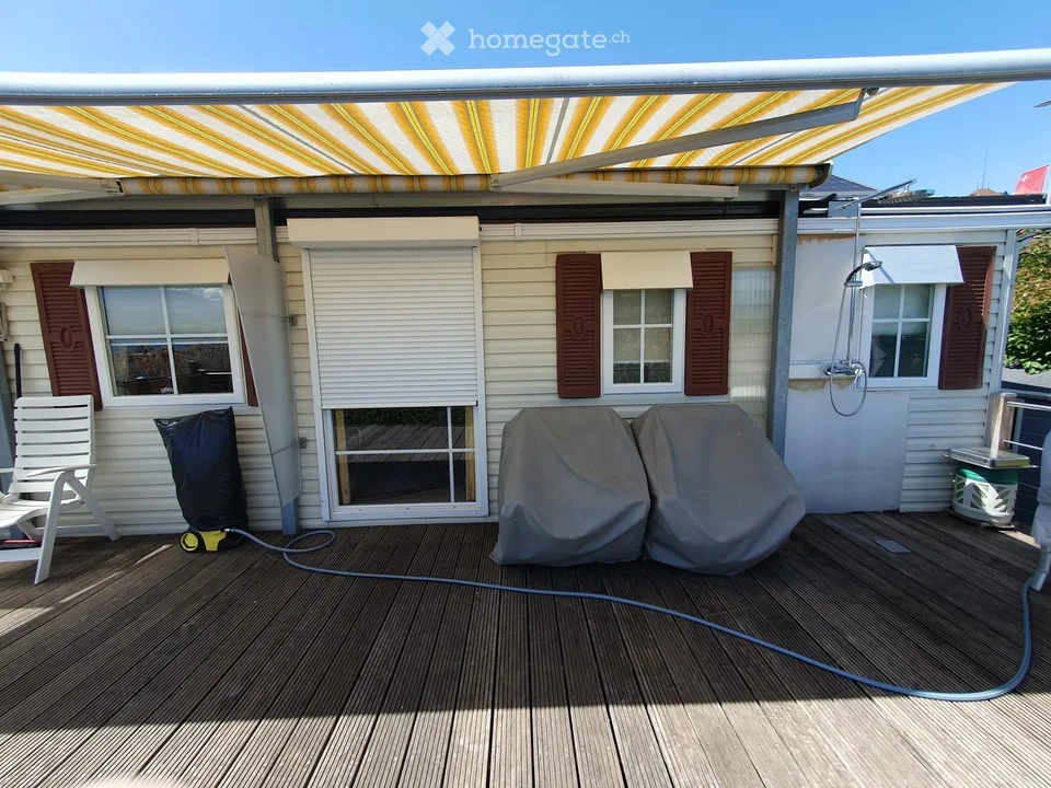 Zu verkaufen: Schönes Mobilheim mit Terrasse