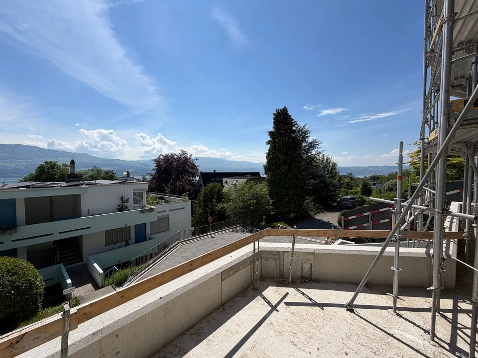 Neubau "VILYA" - Wohnen mit überragender See- und Bergsicht an ruhiger Lage