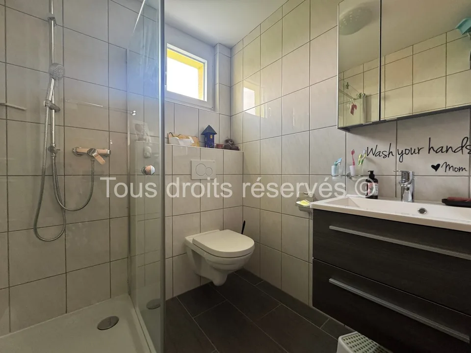 Villa unifamiliare con 5,5 locali a Bofflens – foto 8 di 13