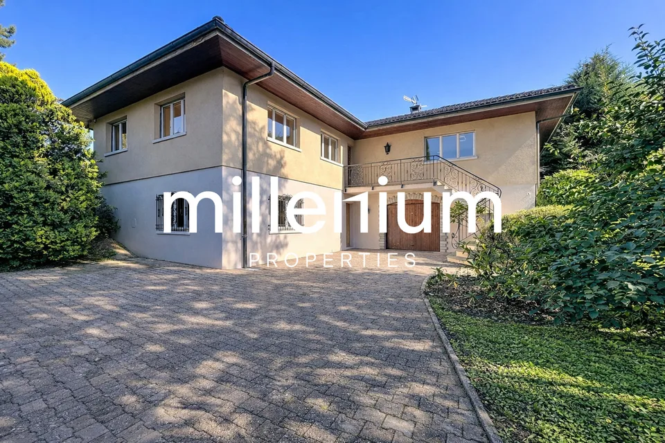 Detached 7-Room Villa - Close to International Organizations