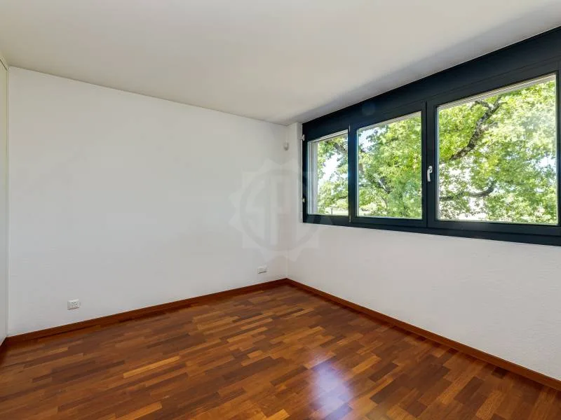 Helles Villa - Collex – Foto 8 von 12