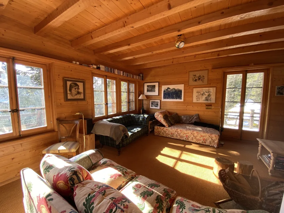 CHALET 6 LOCALI IN CUORE DELLA NATURA - QUARTIERE CALMO / VISTA TOP