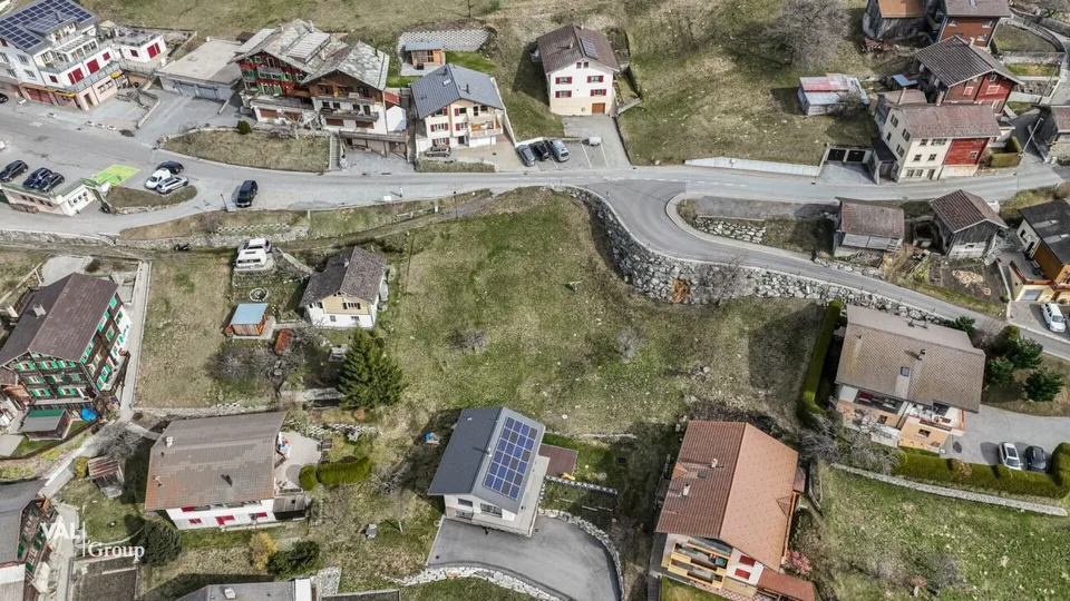 Terrain à bâtir centralement situé dans un environnement attrayant et familial