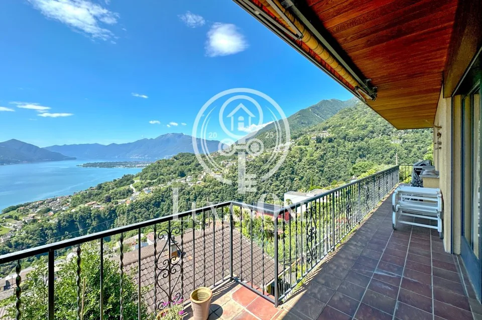 Tessiner Charme trifft Panorama – 4.5 Zimmer mit 180°-Seeblick