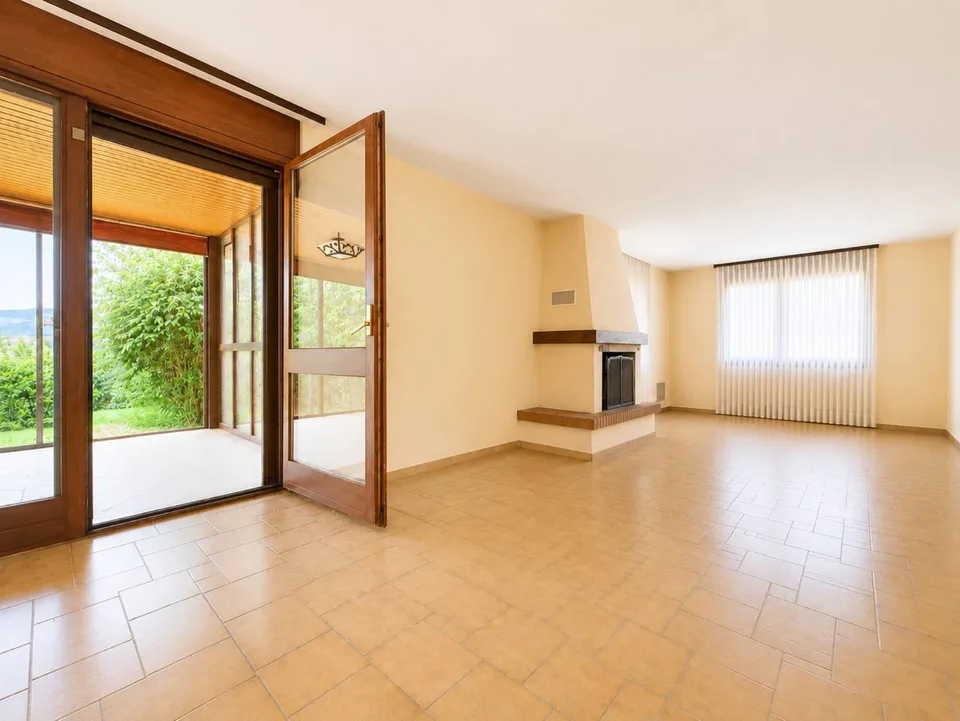 Villa di 6,5 locali con studio indipendente