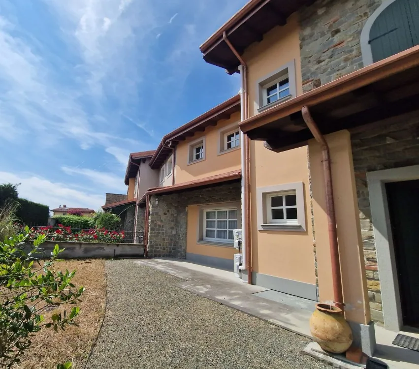 Villa a Capriata d'Orba – Vivere in Piemonte nel paradiso del golf