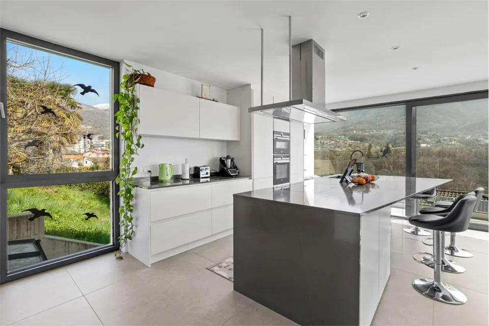 Nuova Villa moderna + 2.5 indipendente | 8 posti auto – foto 11 di 13