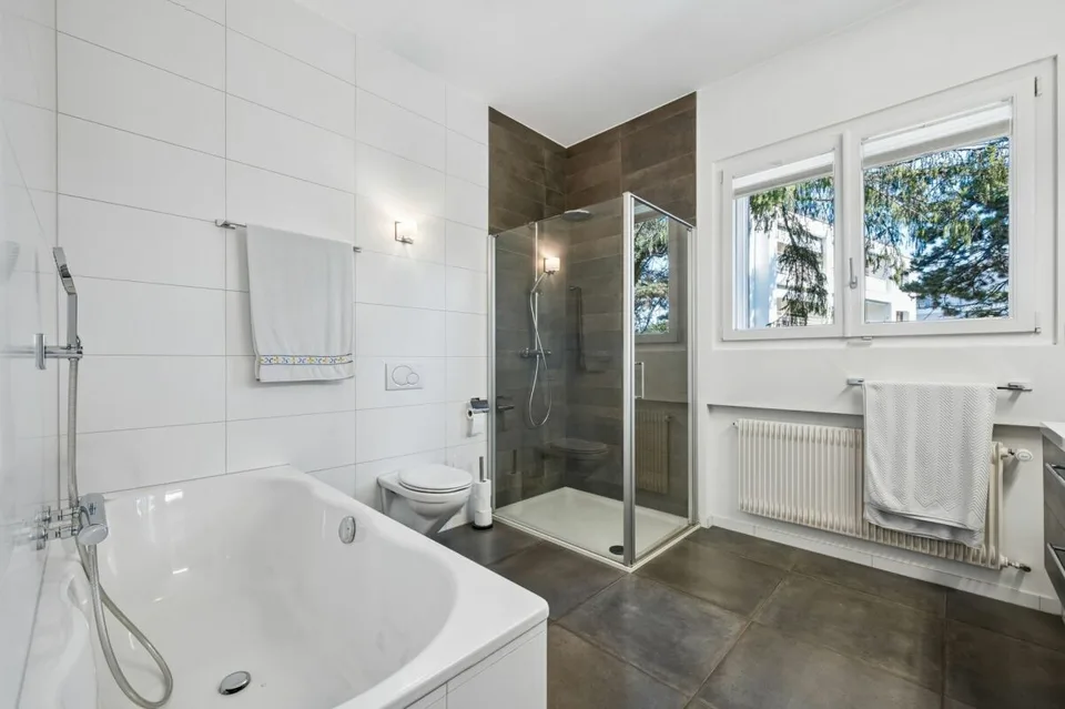 Exklusive Villa mit Panorama – Foto 9 von 14