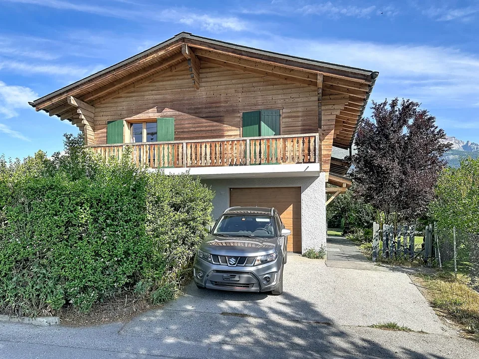 Charmant chalet individuel sur une belle parcelle à Lens