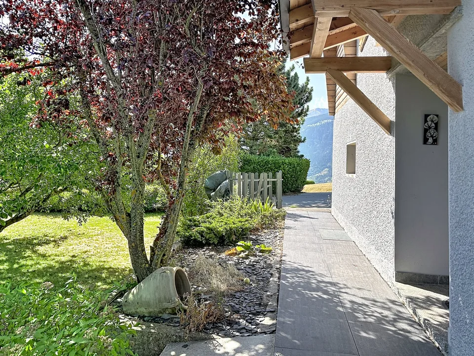 Affascinante chalet individuale su una bella parcelle a Lens