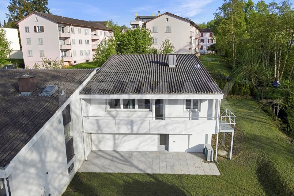 Familienfreundliches Zuhause mit Ausbaupotenzial direkt am Bach