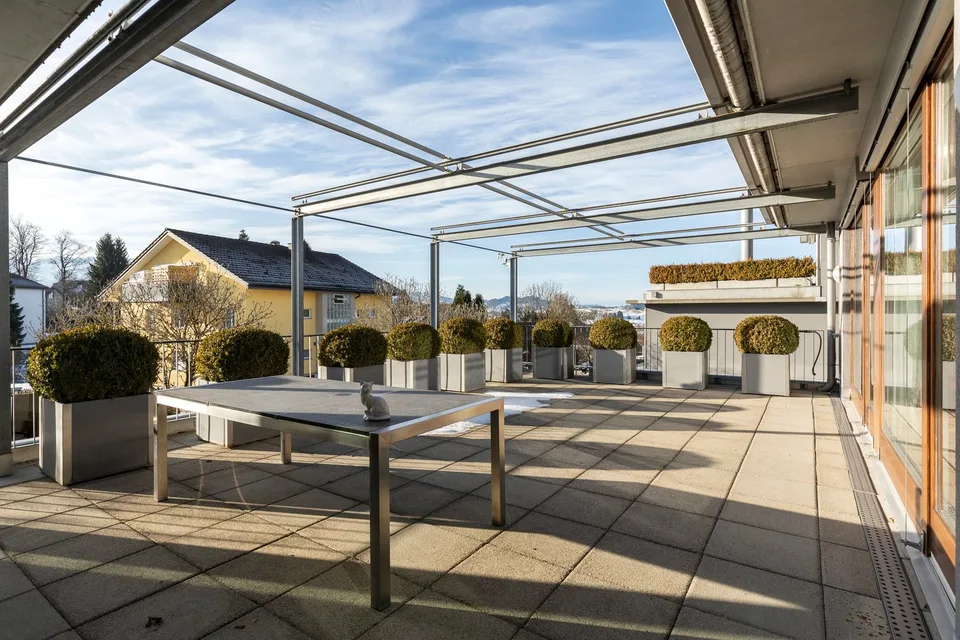 Stilvolle Familienwohnung mit herrlichen Terrassen – Foto 10 von 11