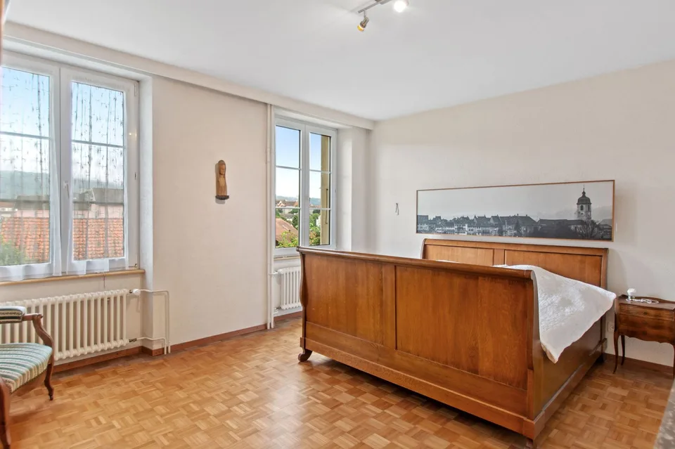 Großes Einfamilienhaus mit 11 Zimmern in Porrentruy – Foto 6 von 13