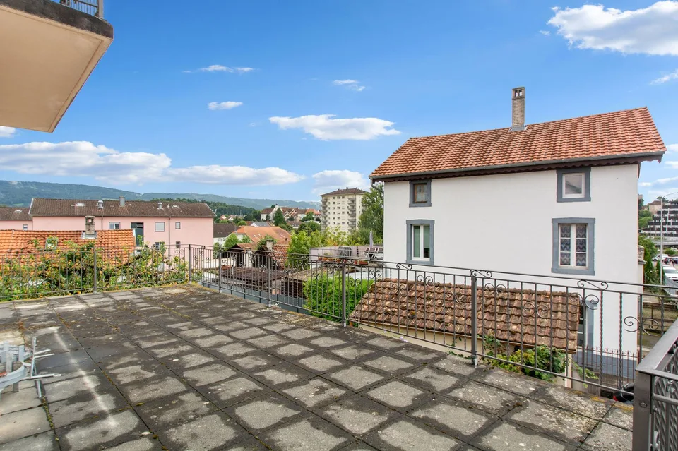 Großes Einfamilienhaus mit 11 Zimmern in Porrentruy – Foto 9 von 13