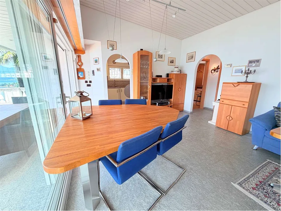 Casa indipendente completamente ristrutturata su un unico livello con – foto 6 di 13