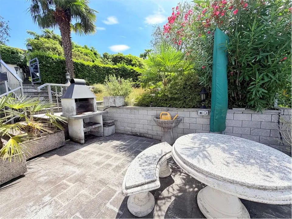 Casa indipendente completamente ristrutturata su un unico livello con – foto 13 di 13