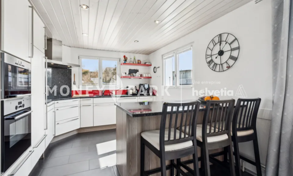 Einfamilienhaus mit Pool / Maison individuelle avec piscine