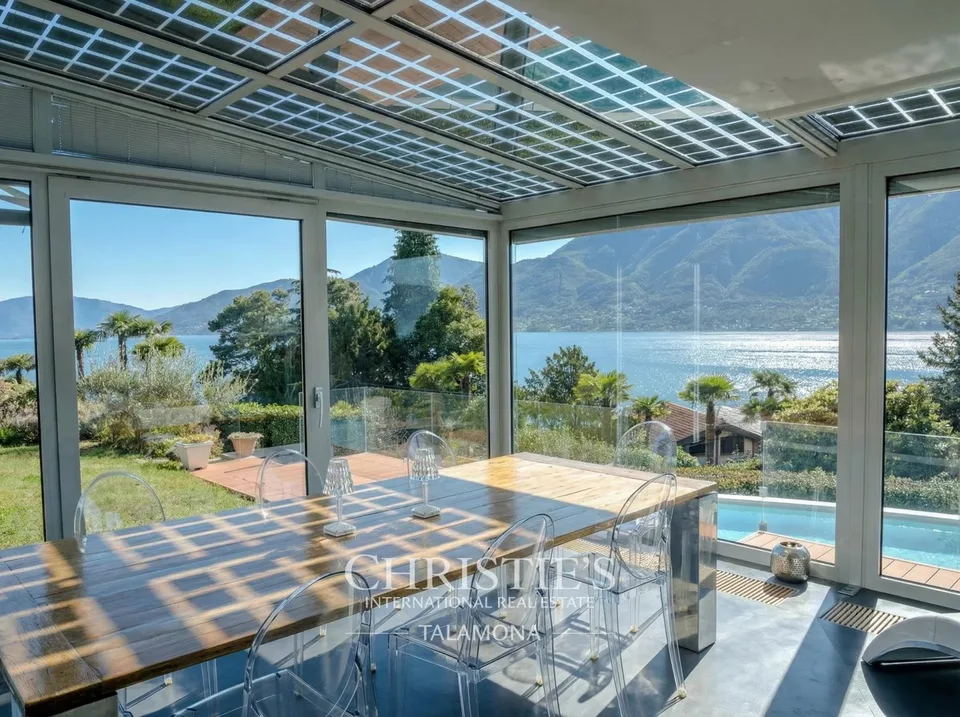 Villa élégante au bord du lac avec vue panoramique ? Brezzo di Bedero – photo 8 sur 13