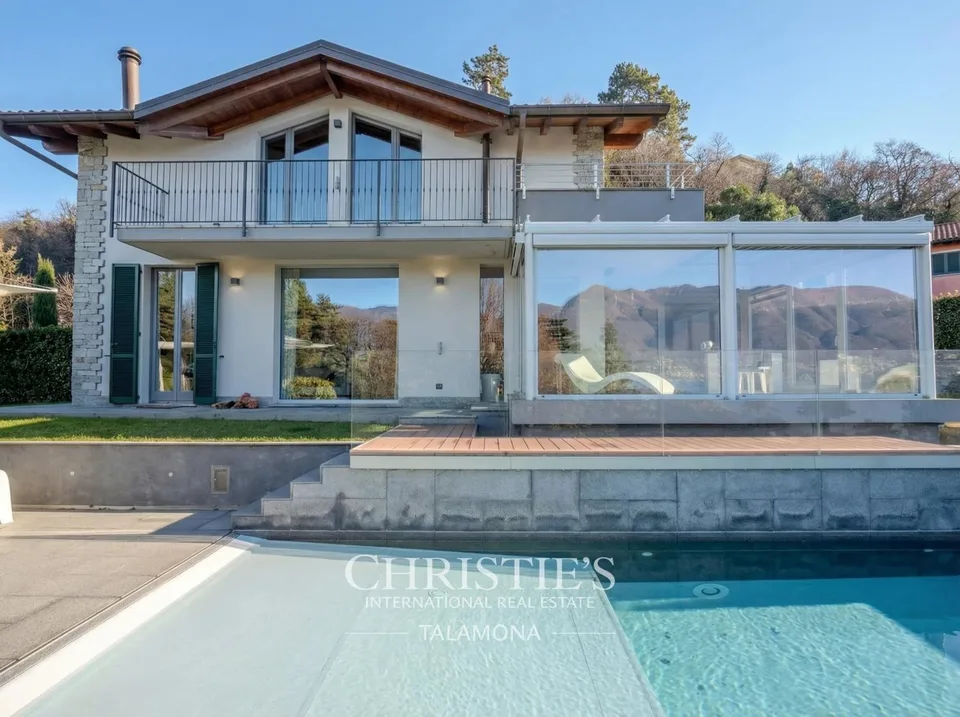Villa elegante sul lago con vista panoramica ? Brezzo di Bedero