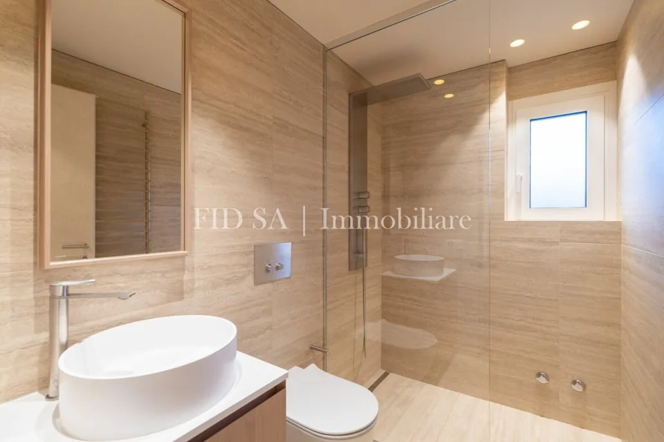 ASCONA - Hochwertig renovierte Wohnung mit grosser Südterrasse – Foto 15 von 15